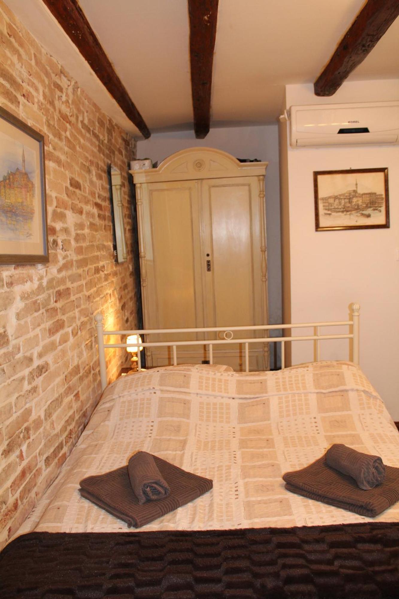 Rooms Da Angelica Old City Ровінь Екстер'єр фото